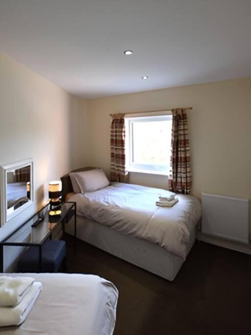 Space For 9 With Riverside Views Casa vacanze York